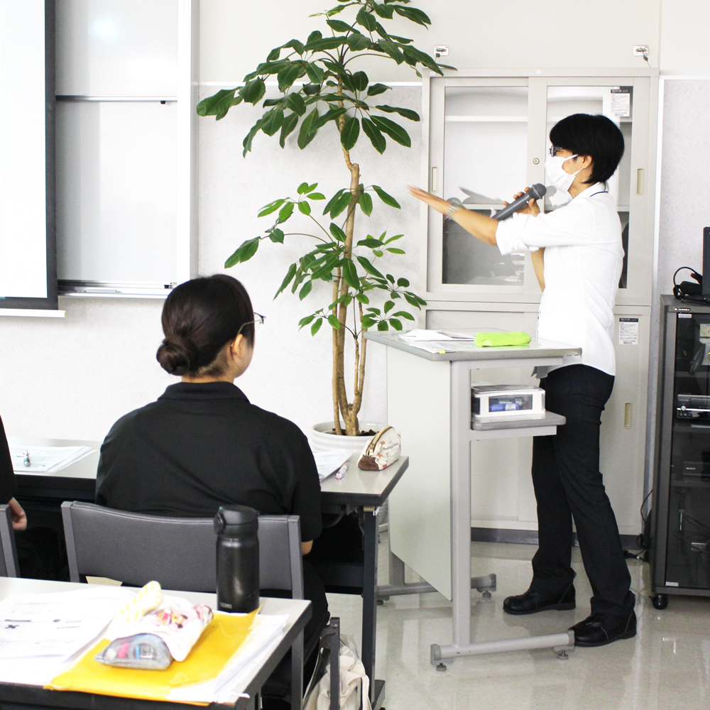犬の深層心理を学ぶ行動学☆